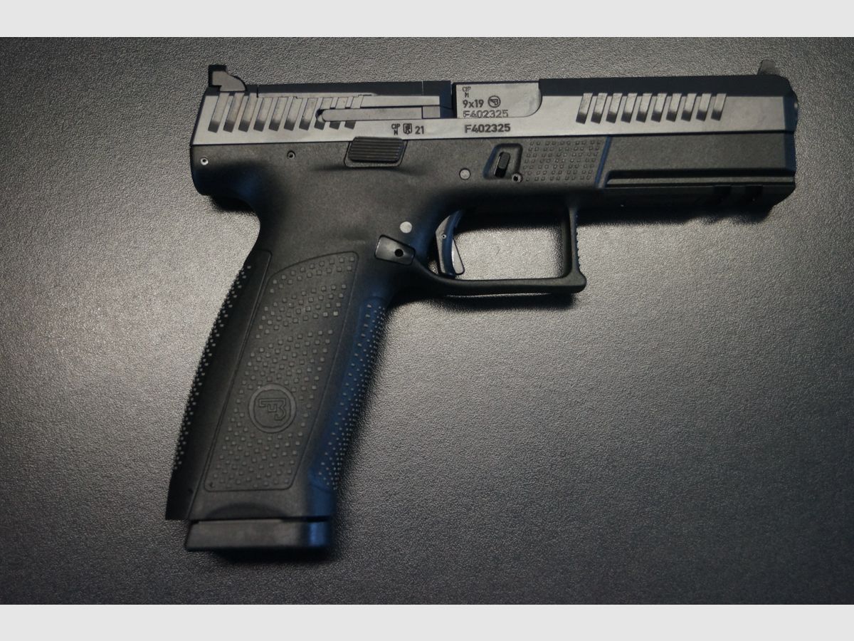 CZ P-10 F OR, image 1 of 5