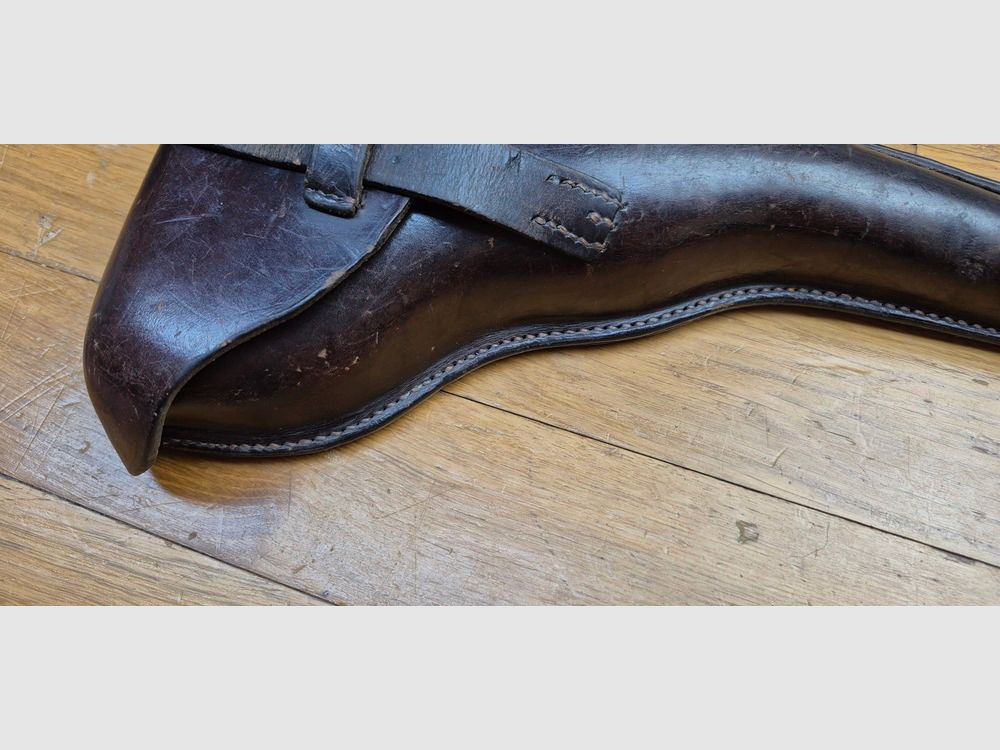 Bellissimo astuccio per pistola Luger P08 lungo detto d'artiglieria – Fabbricato da MÜLHENFELD & CO a BARMEN nel 1915 – Astuccio di 1° tipo completo con i suoi strumenti – Pelle molto bella in TBE e morbida – Ancora marrone (raro) – Nominativo e assegnato al F.A.R 58 – Pezzo precoce e superbo in TBE++FAR, immagine 11 di 22