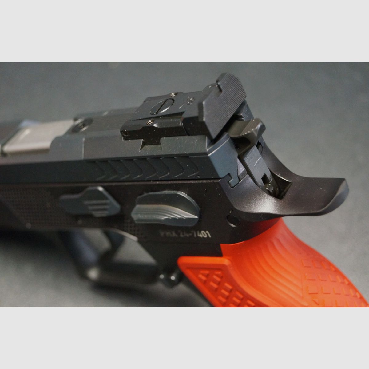Phoenix Predator DA SA Swiss, zdjęcie 7 z 8