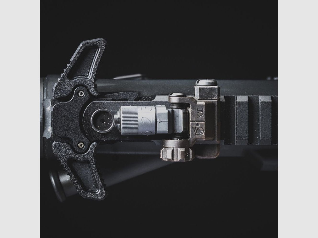 Obustronna dźwignia przeładowania RADIAN RAPTOR-LT DO AR-15, zdjęcie 3 z 4