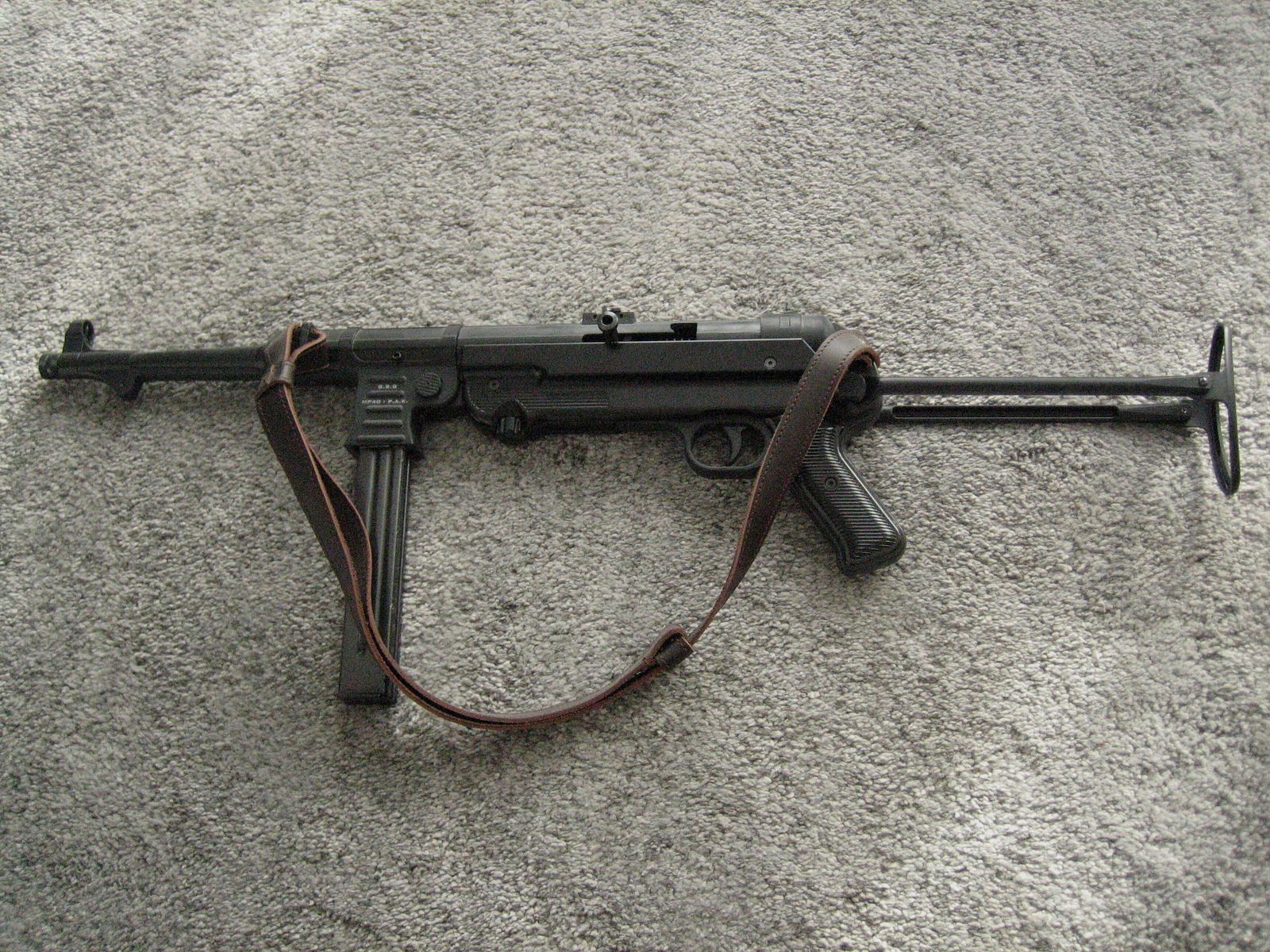 GSG MP40 blank firing caliber 9mm PAK NEW NEW Christmas offer