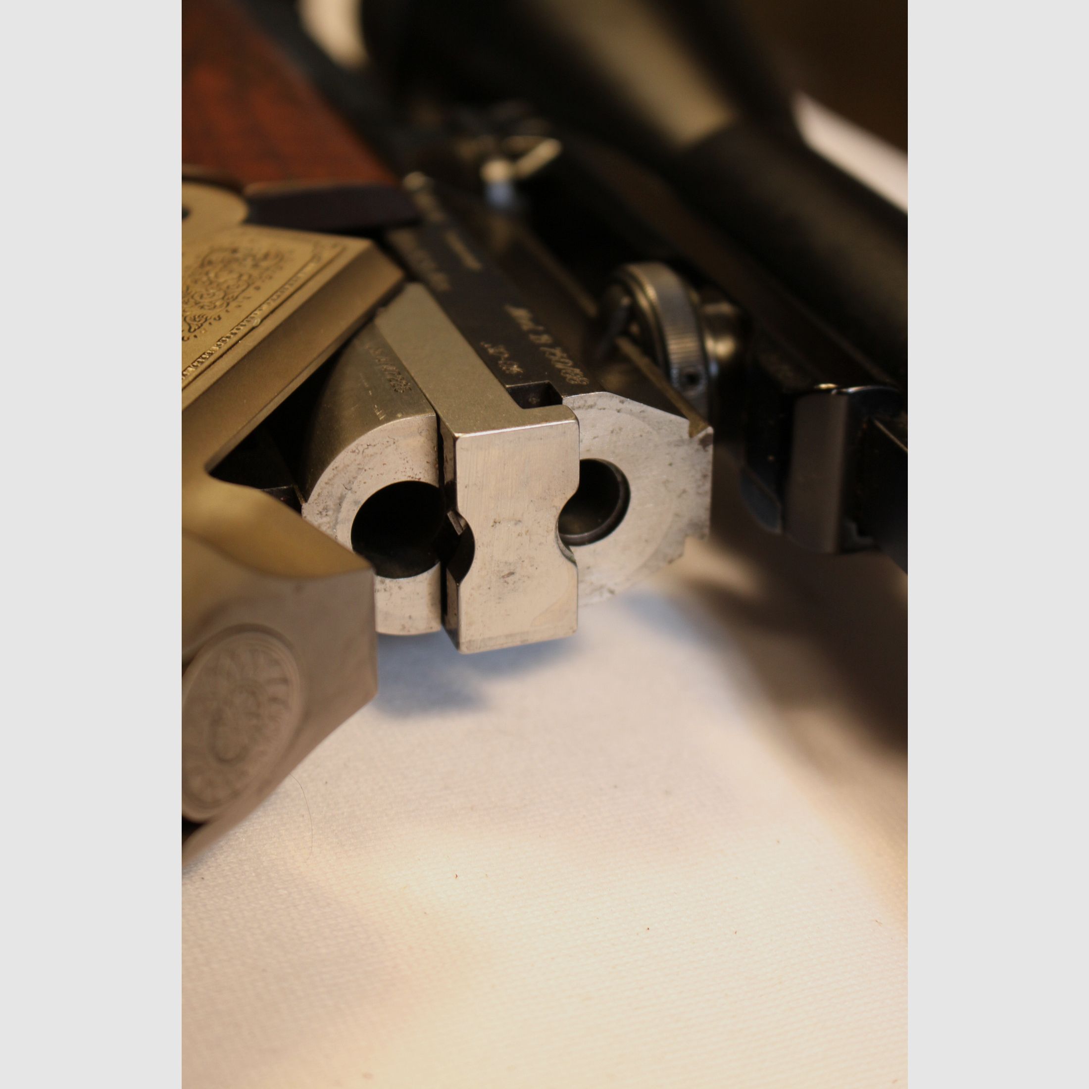 Blaser Berstutzen 750/88 w 5,6x50R i .30/06 z kolbą lewostronną.