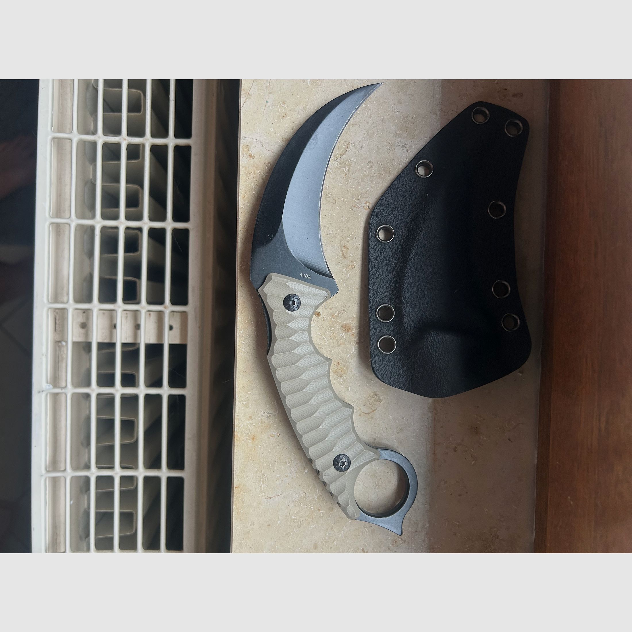 Magnum Spike Karambit