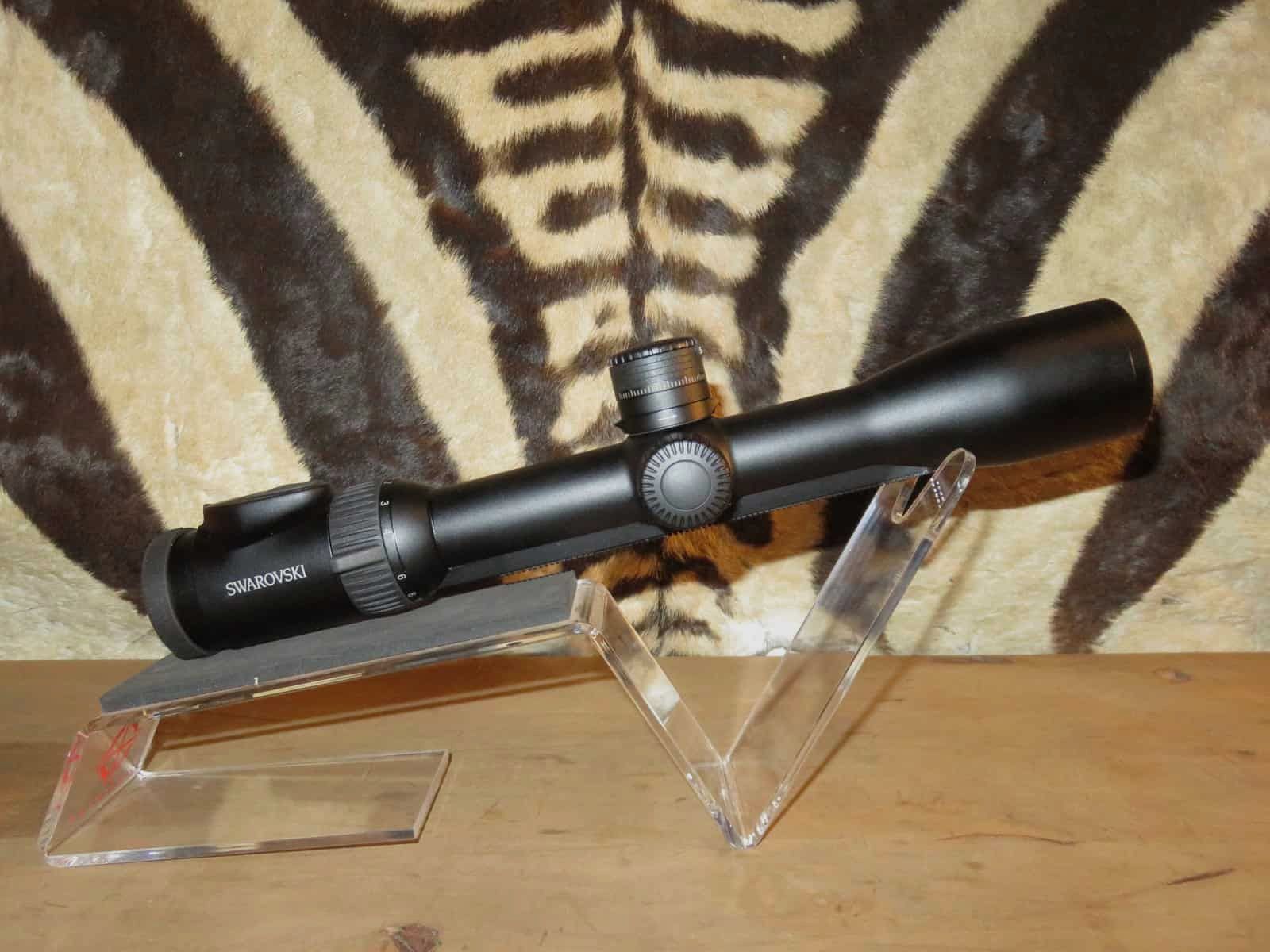 Telescopio versatile SWAROVSKI Z8i 1,7-13,3×42 P con rail e torretta balistica, immagine 6 di 6