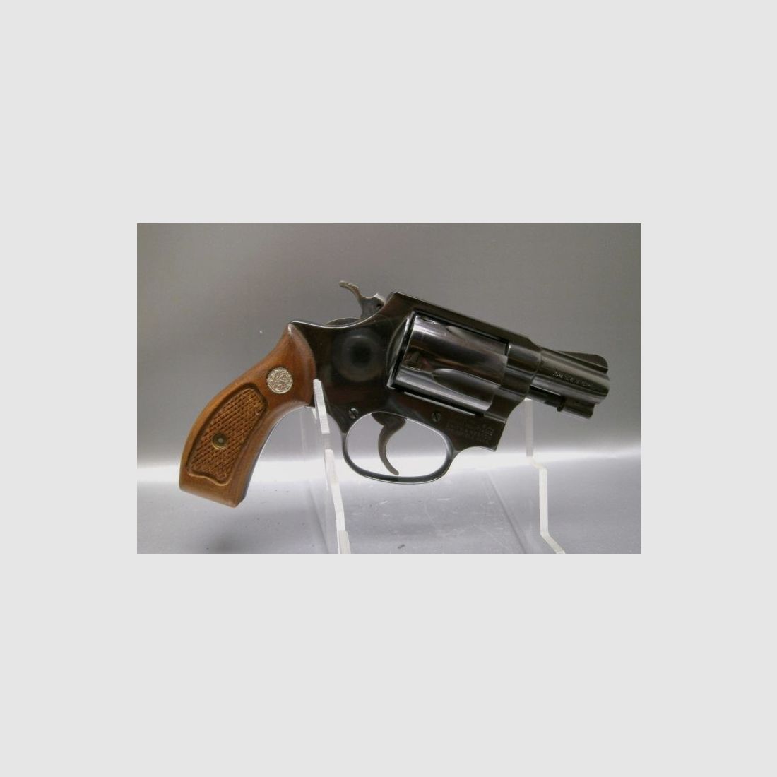Smith & Wesson 36