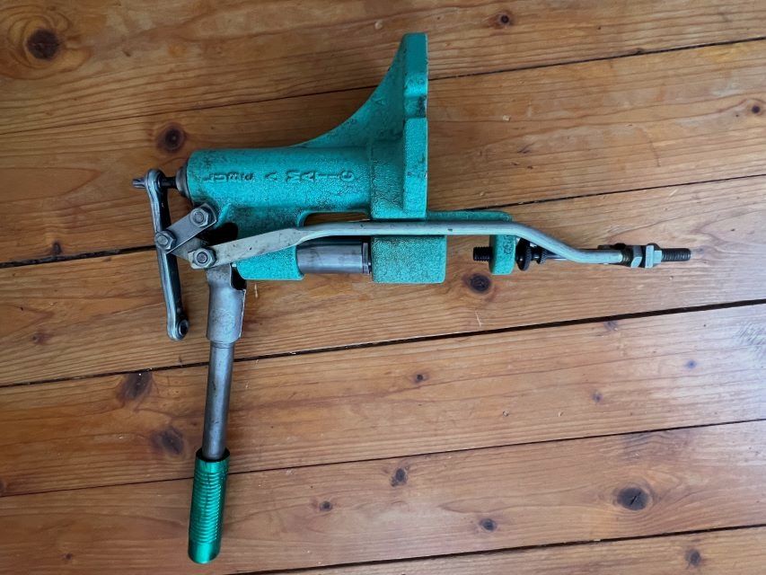 Geschoßkalibrier/Fettpresse RCBS Lub-A-Matic