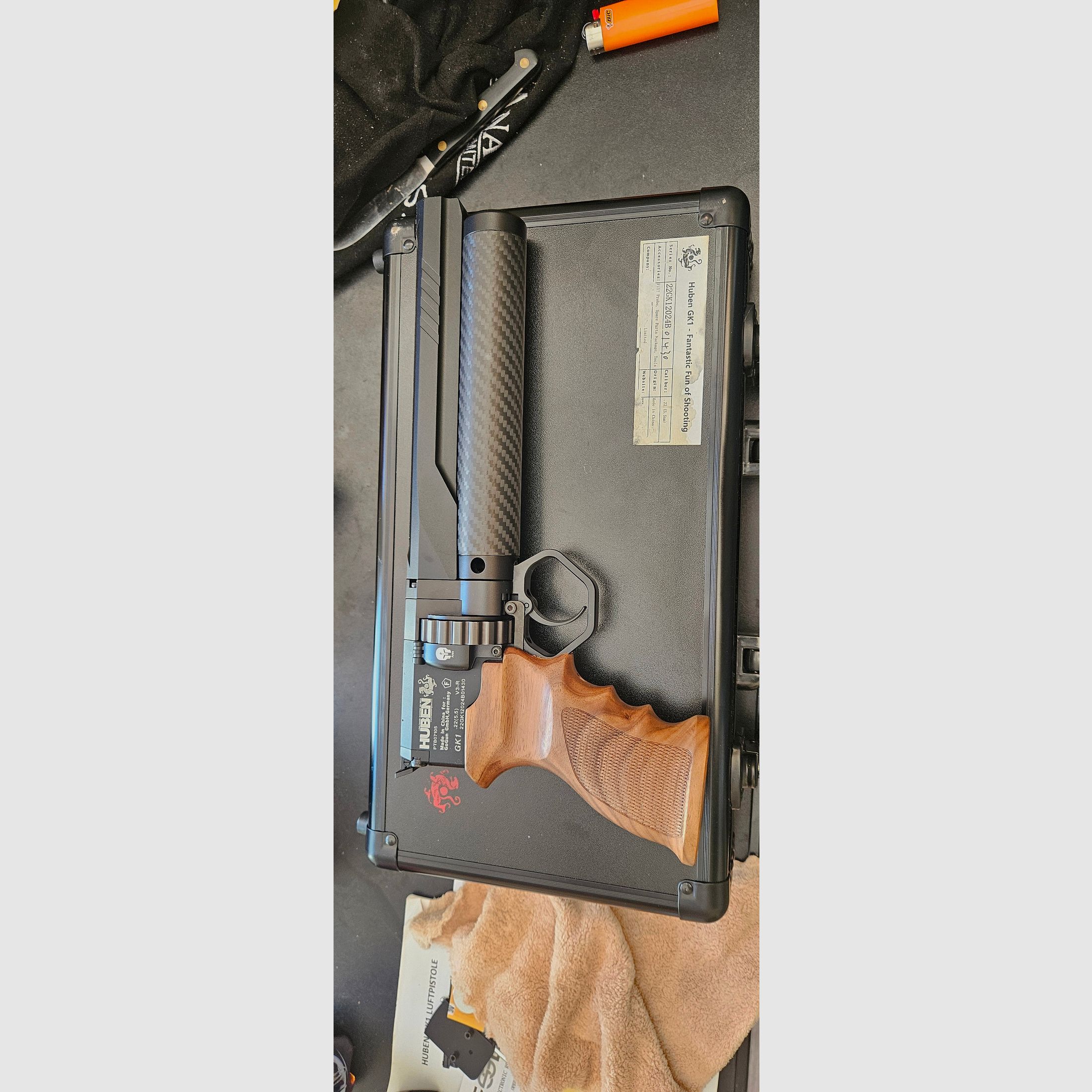 Huben Gk1 van GoGun met accessoires