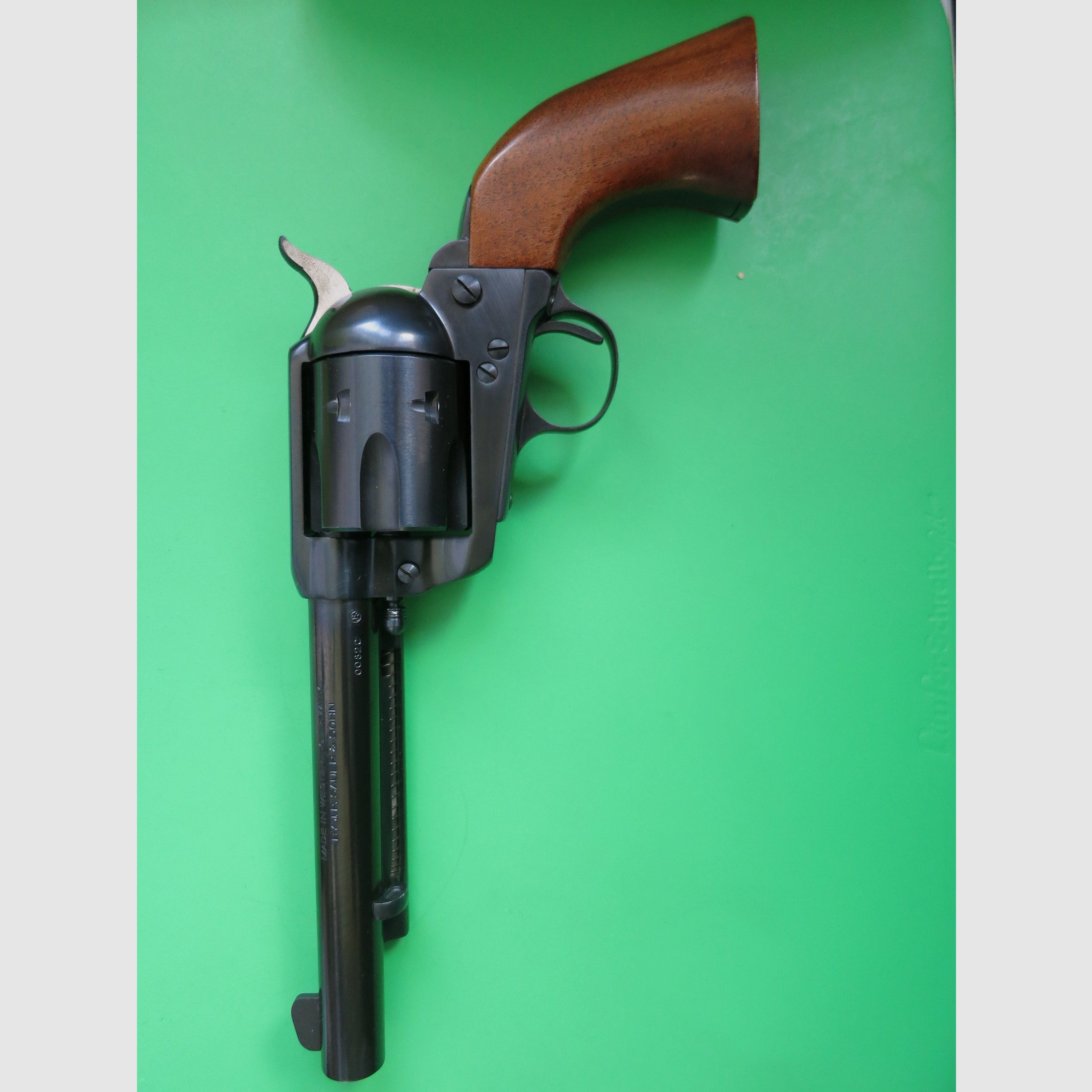Western revolver, FJ. P. Sauer & Sohn, Western six-shooter, .45 Colt, collector's condition #67, image 1 of 11