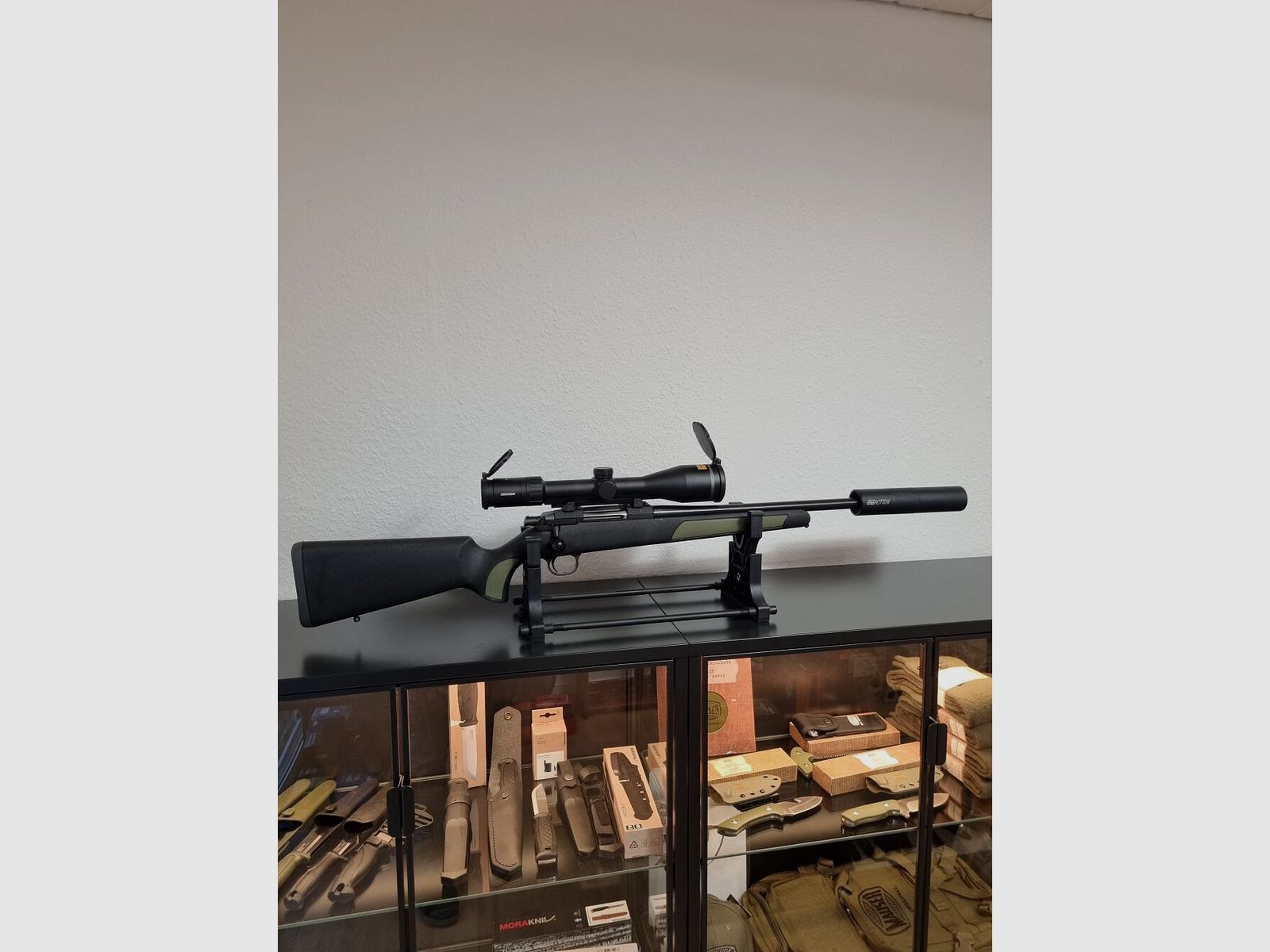Steel action HS .308 , Montage , Schalldämpfer, Minox 3-15x56 S