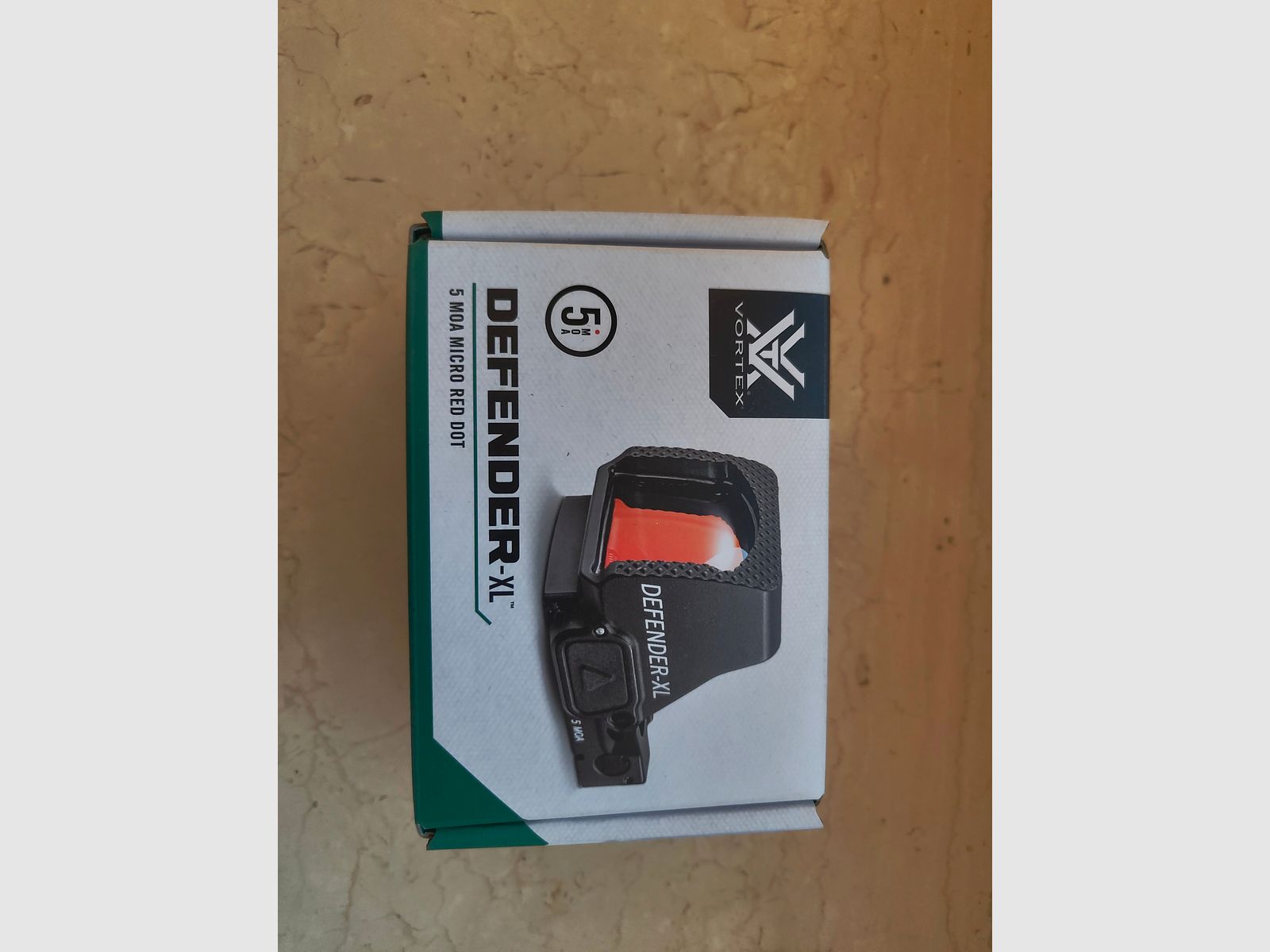Vortex Defender XL Red Dot 5 MOA