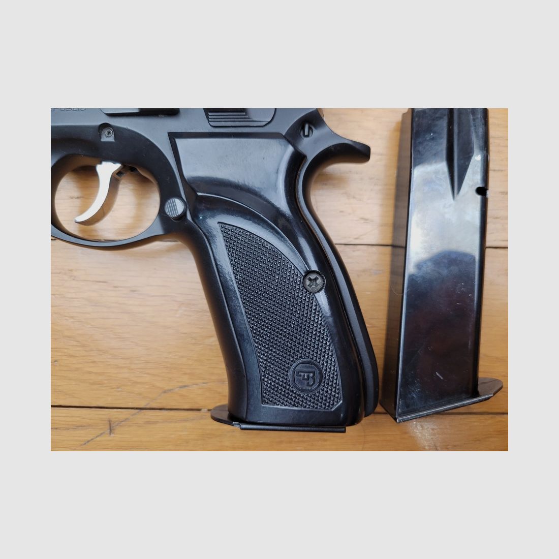 Gebrauchte Pistole CZ75 – Modell BD – Kaliber 9 x 19 – Vollstahl – 2 Magazine – Ausgezeichneter Zustand, Bild 7 von 13
