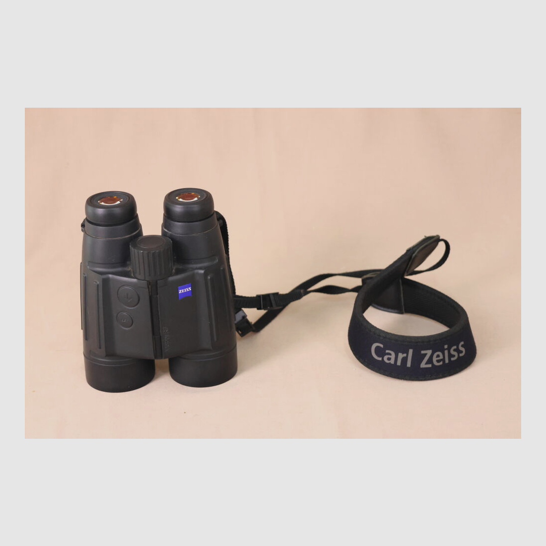 Zeiss Victory 8x45 T* RF // Fernglas mit Entfernungsmesser & OVP!!