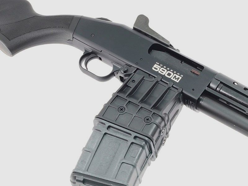 Vorderschaftrepetierflinte MOSSBERG 590M MAG-FED Tactical – 12/76, Bild 7 von 11