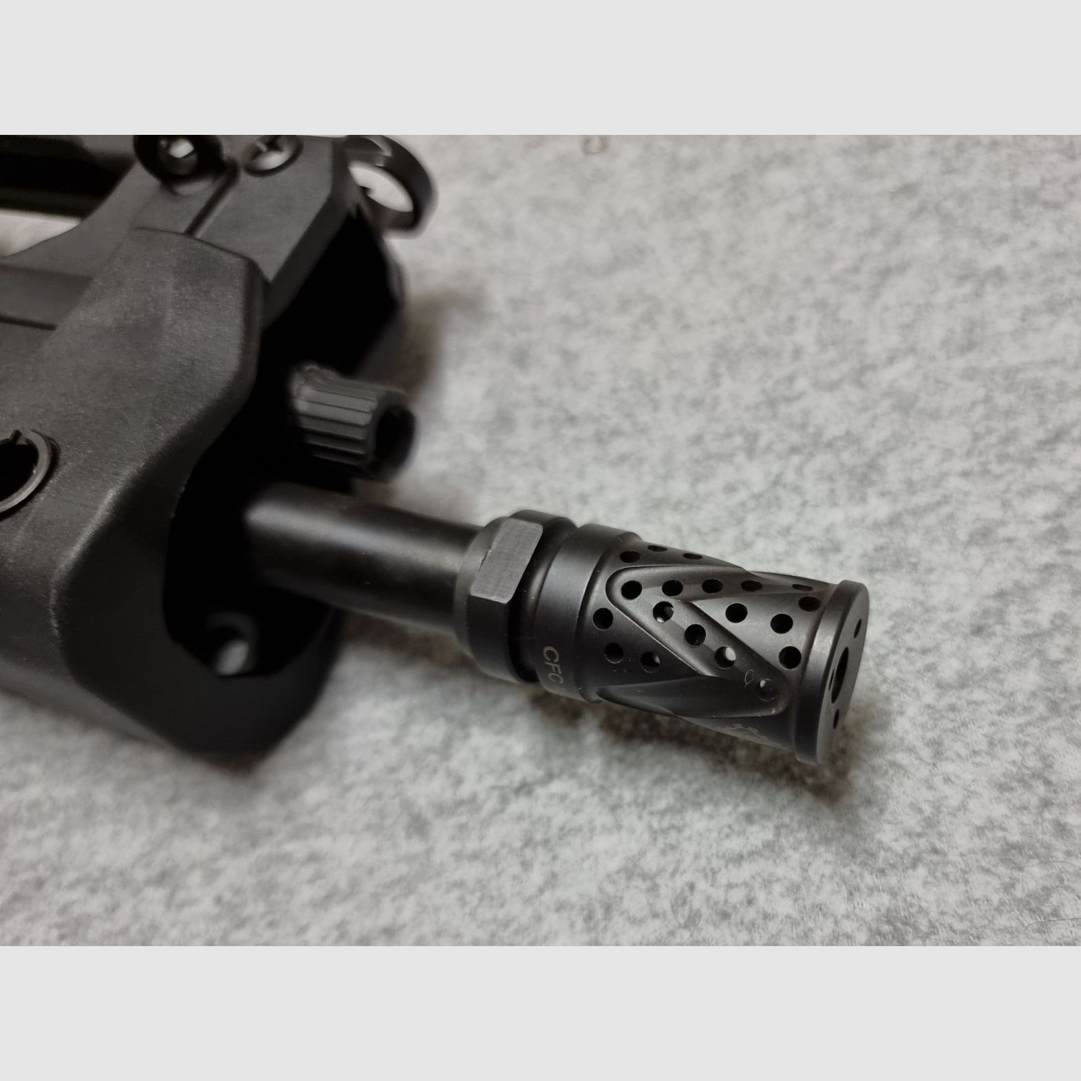Springfield Hellion (HS VHS-2) - .223 Remington - mit einzigartigem Zubehör - optional B&T Rotex Schalldämpfer 