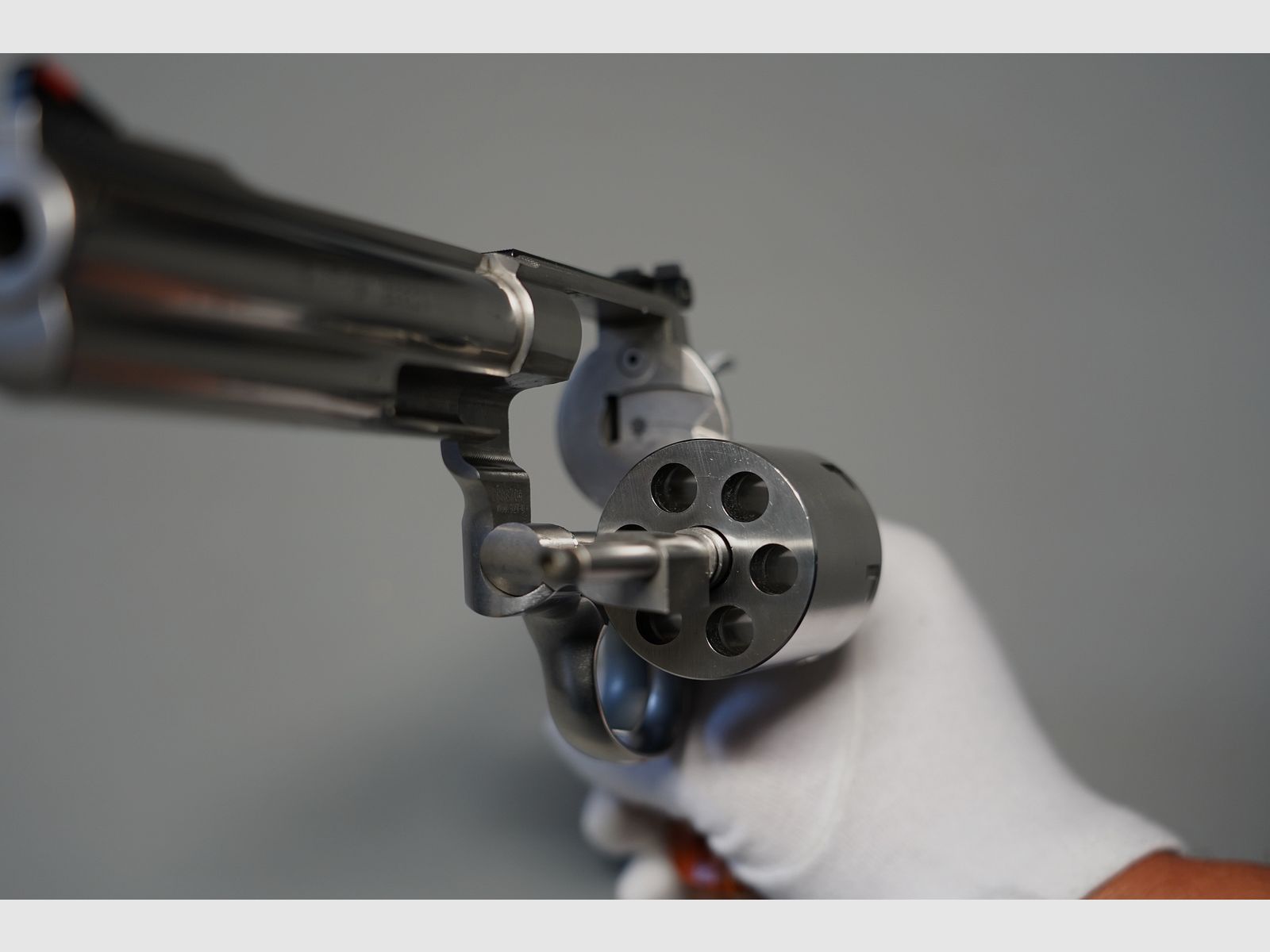 Smith & Wesson Model 627-0, kal. 357 Mag., w doskonałym stanie,