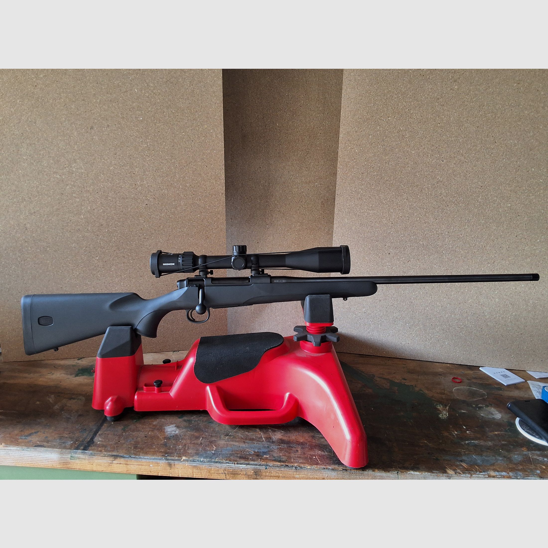 Mauser M18 .300WM gwint oryginalny montaż Minox 5-25 nieużywany