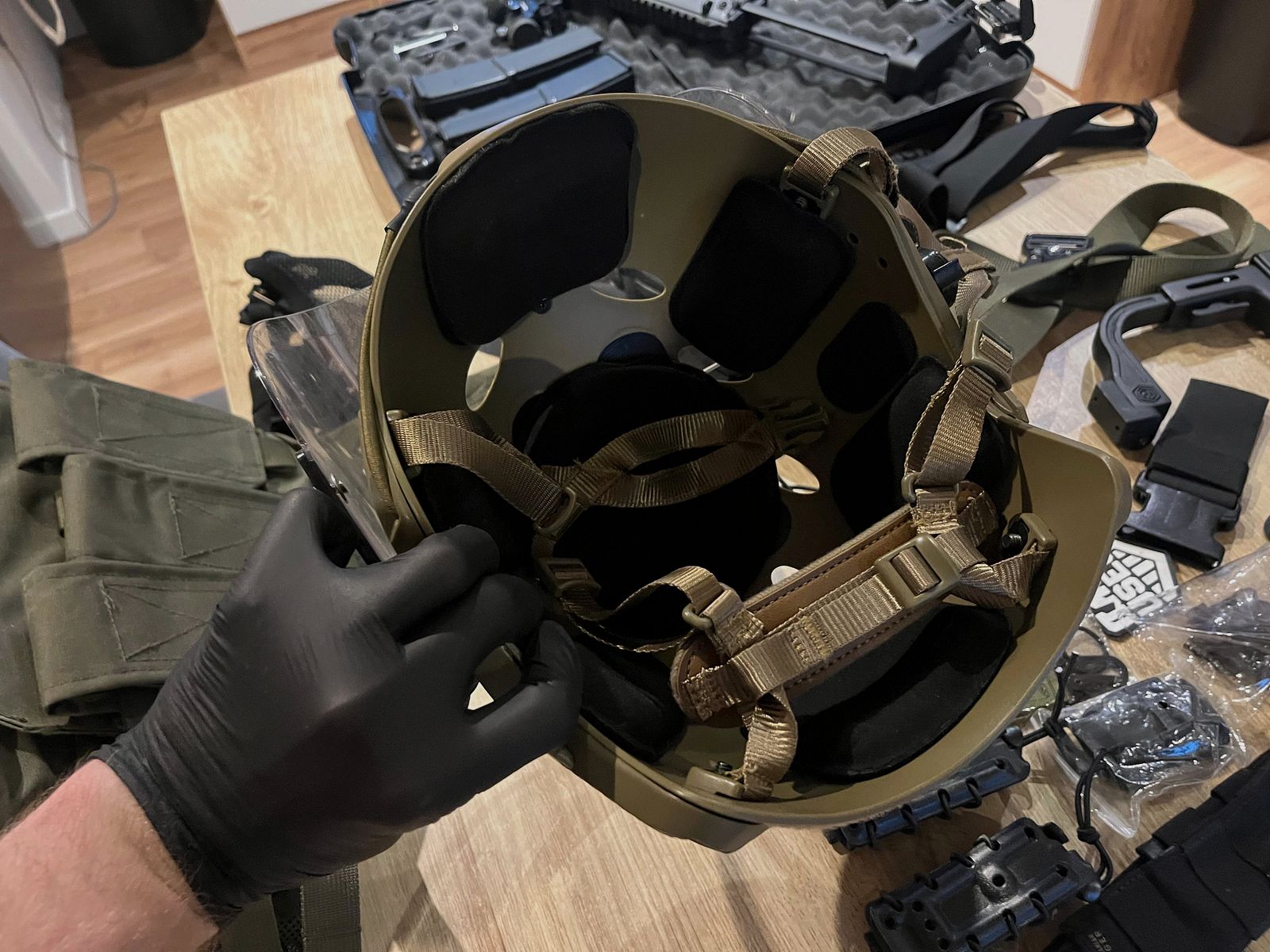 VFC MP7A1 GBBR con vari accessori