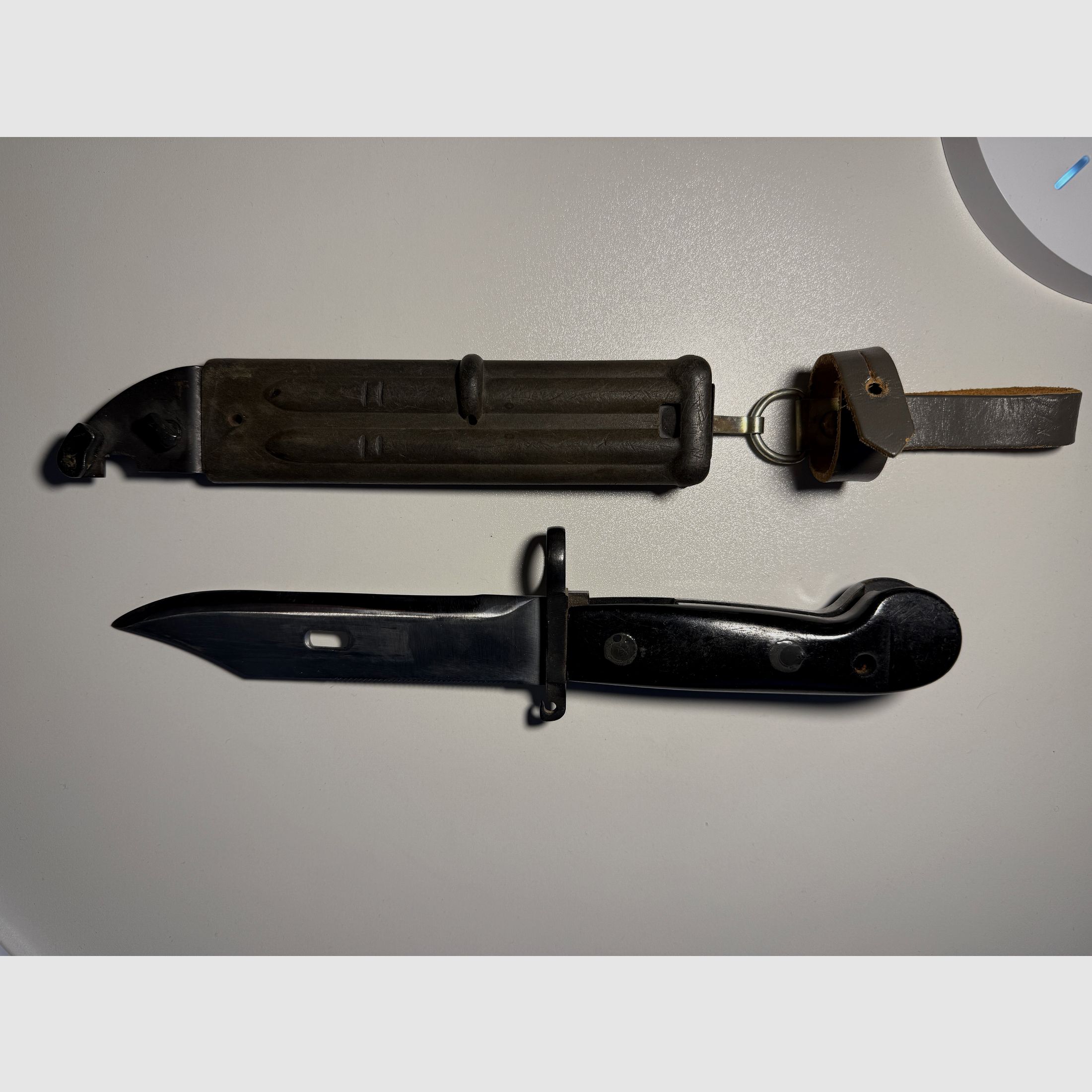 Baïonnette DDR / NVA AK 47, couteau de combat pour Kalachnikov