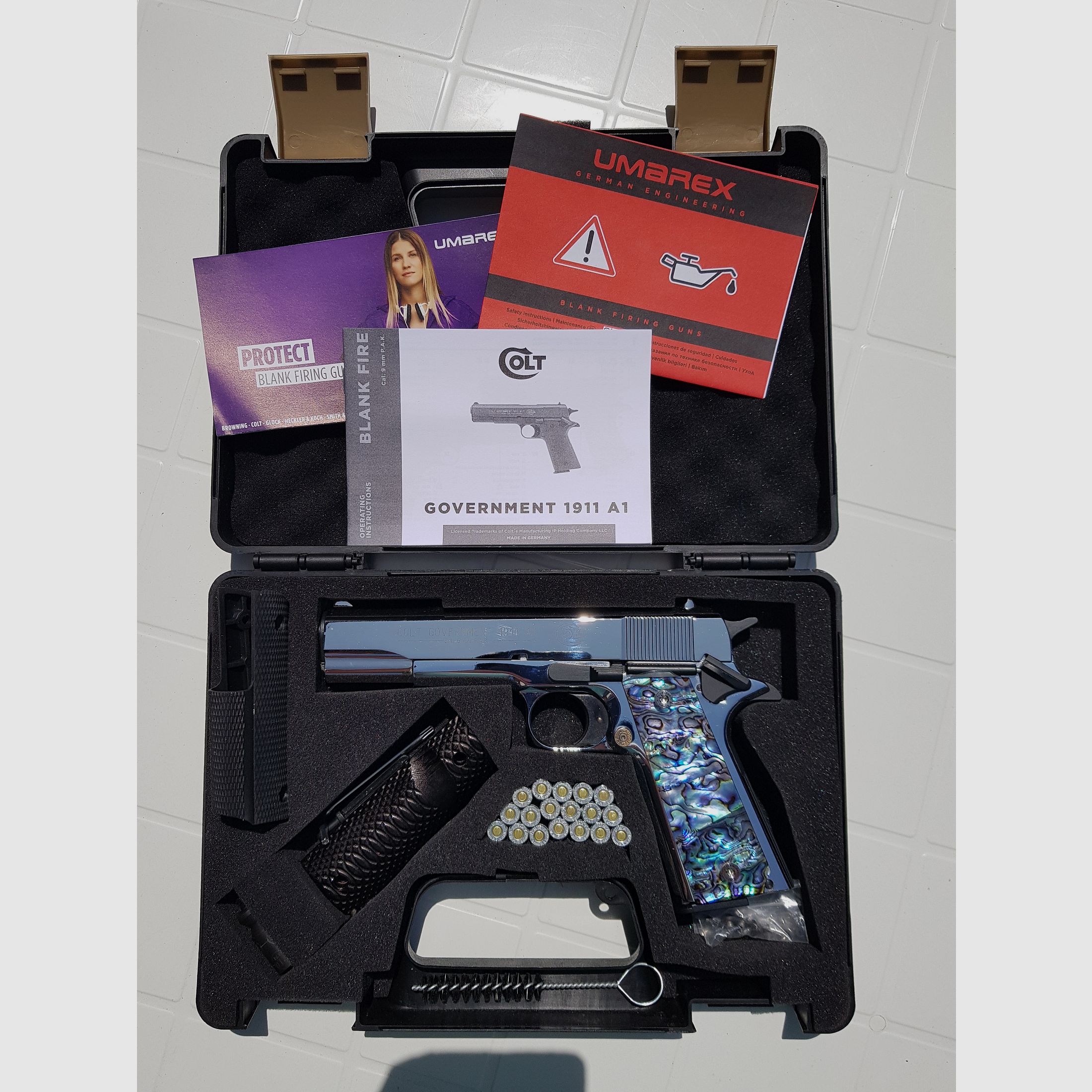 Colt 1911 Chrom, neu, unbeschossen, lange Federführung, Sammlerstück.