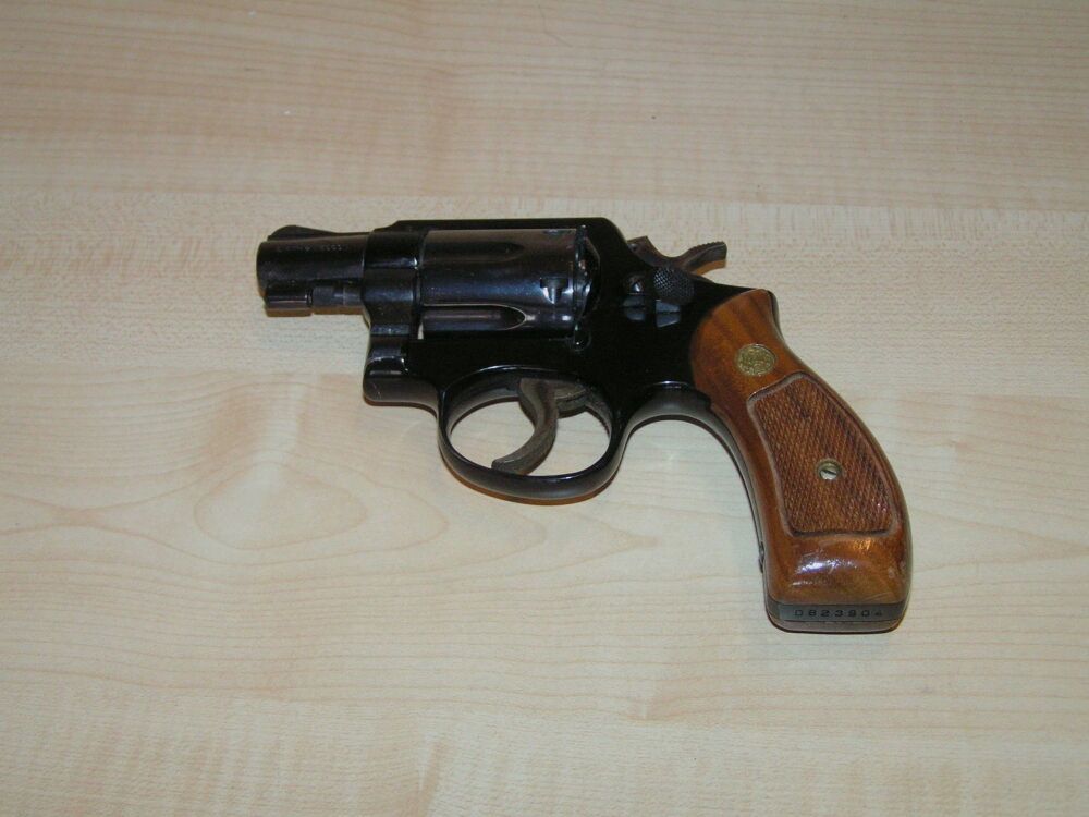 Smith & Wesson 12 - 2