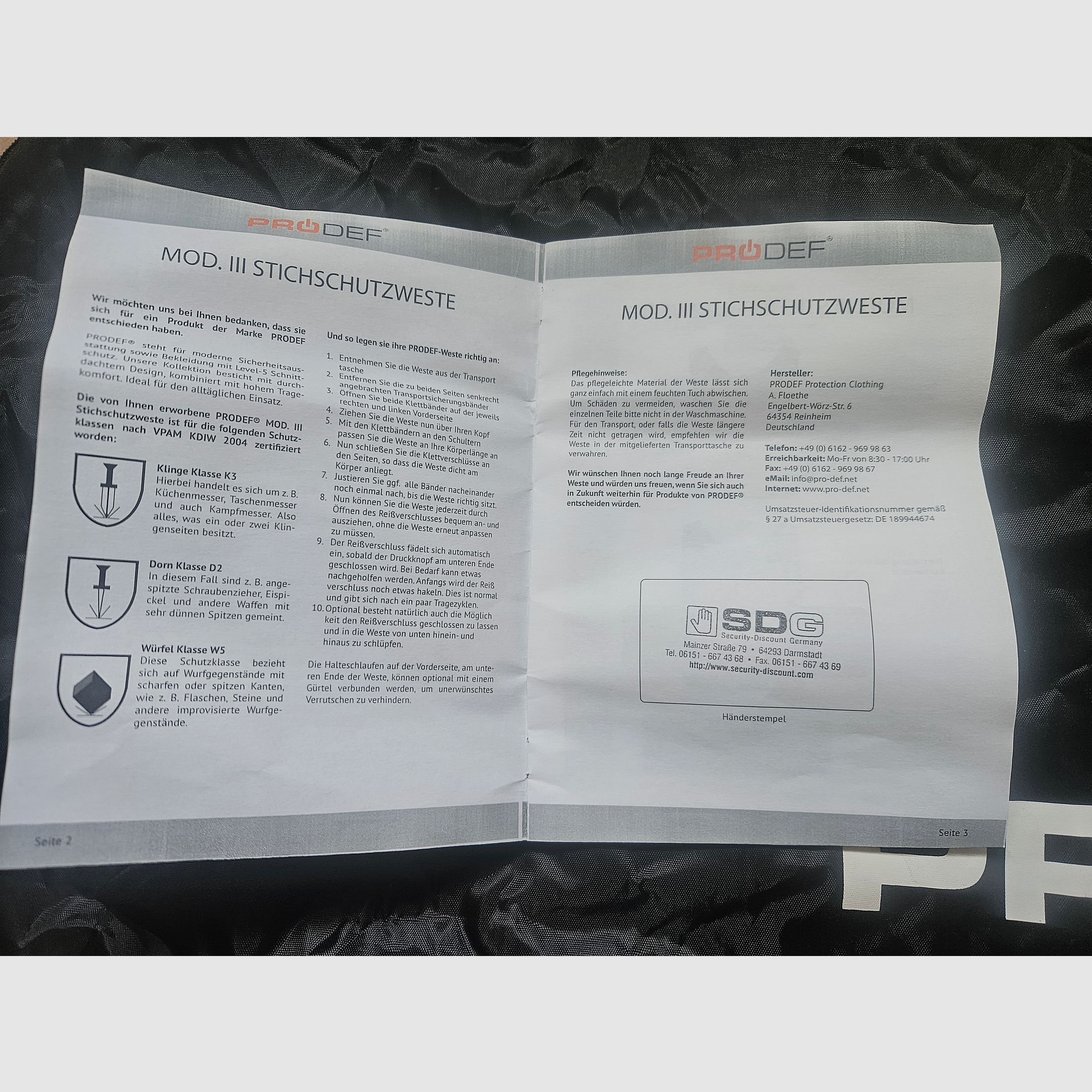 Certyfikowana kamizelka ochronna PRODEF® Mod. III, ochrona przed kłuciami, kopnięciami i cięciami