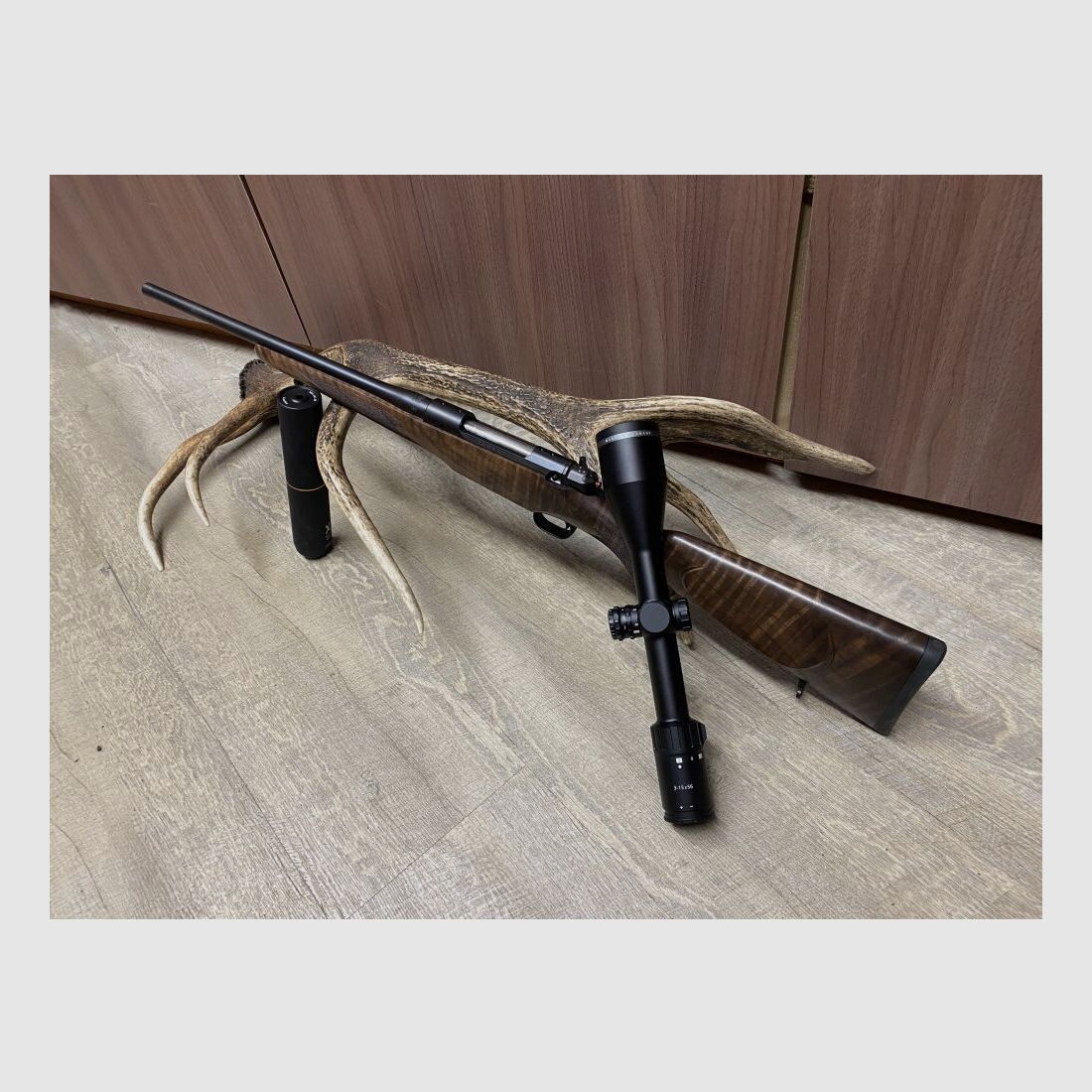 Mauser M12 Pure, mit Minox Allrounder 3-15x56, mit Schiene