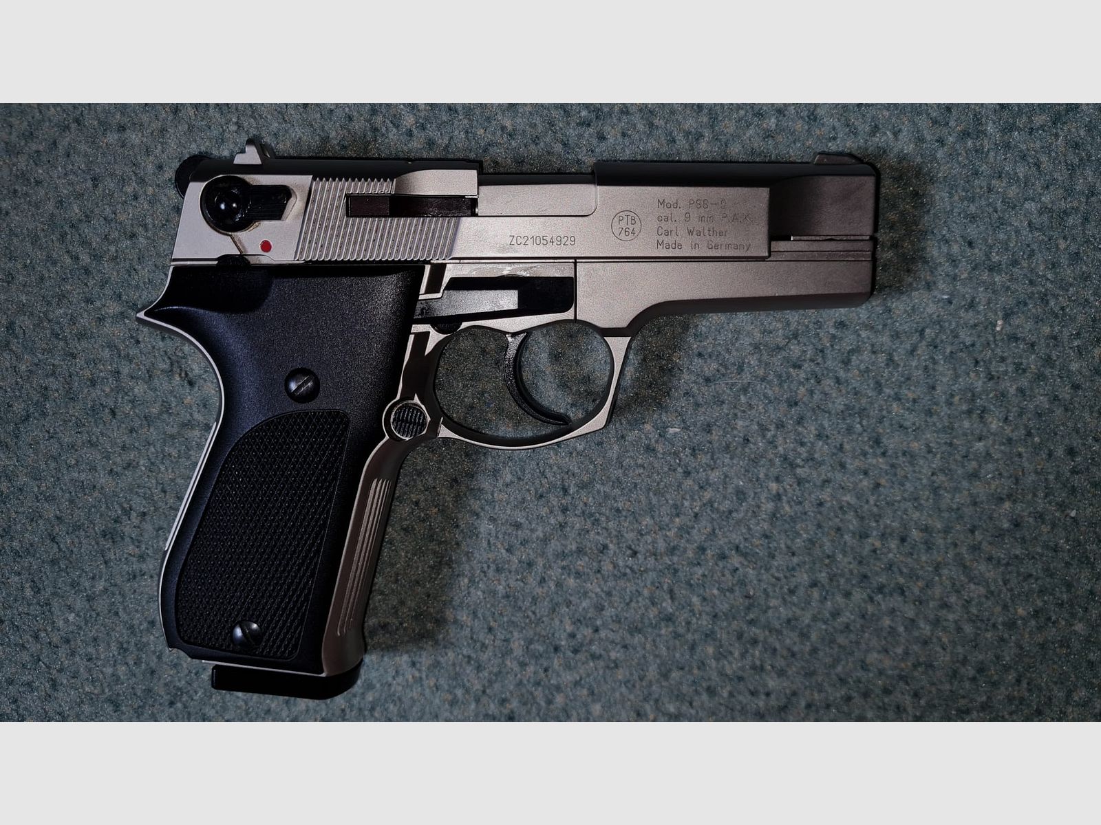 Walther P88 Schreckschuss Pistole 9mm P.A.K. bicolor/vernickelt