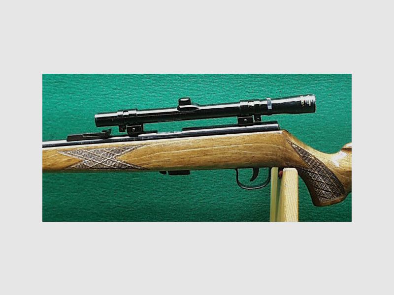 Voere Vöhrenbach Repetierer mit Zielfernrohr