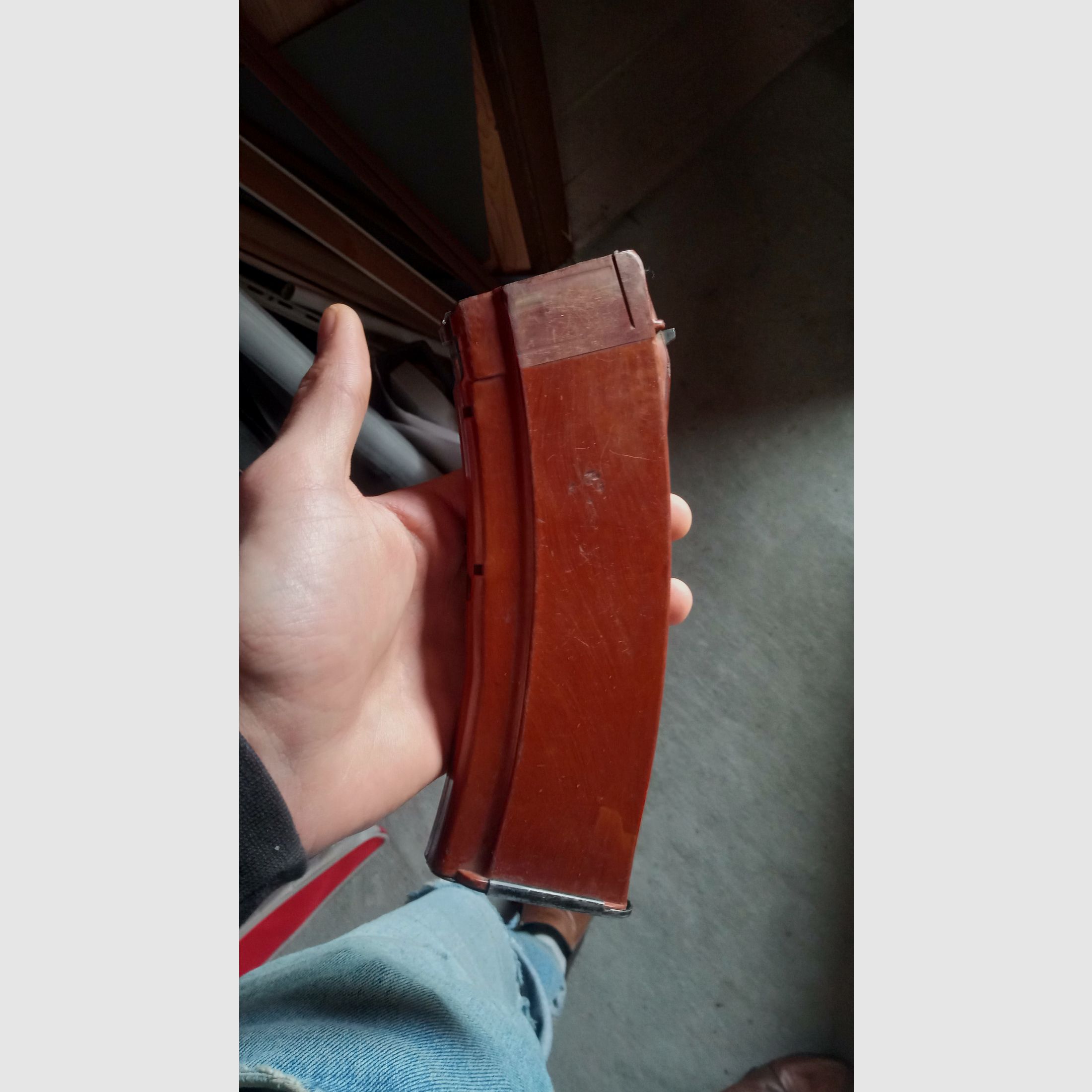 ost-deutsches MPi-74 / AK74 Deko Magazin aus AG4 Glasfaser Bakelit (unbrauchbar/deaktiviert)   // DDR NVA / Yunker