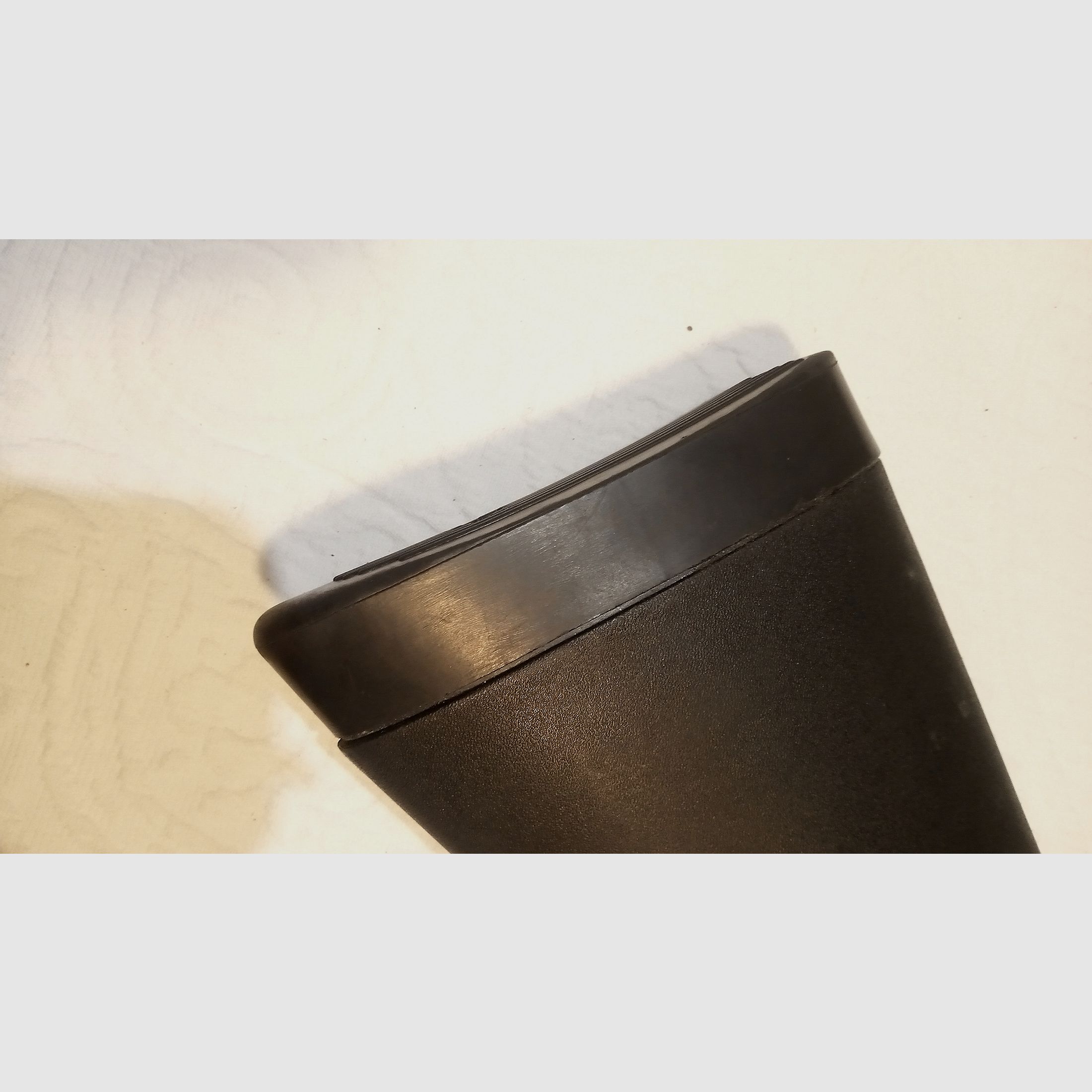 Vorderschaftrepetierflinte Mossberg Maverick 88 mit verstellbarer Visierung schwarz und Laufportierung gebraucht LL 60cm im Kaliber 12/76