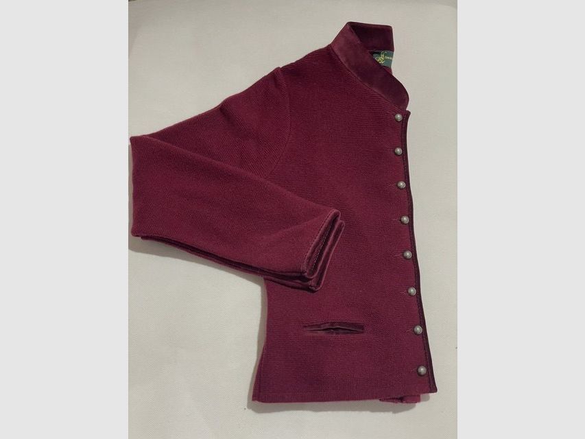 Dames vest van merinowol met fluwelen staande kraag en schoots in Bordeaux, afbeelding 1 van 2
