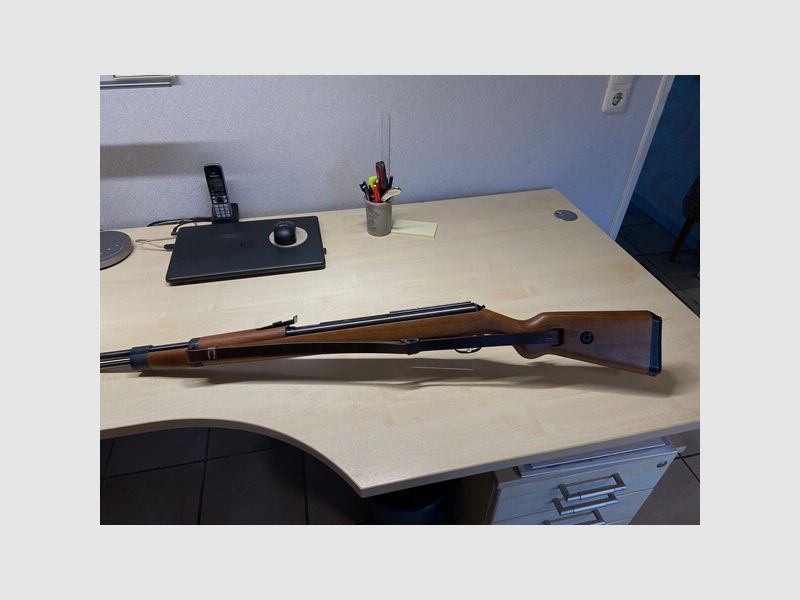 Mauser K98, Luftgewehr Unterhebelspanner, mit Tragriemen (Leder), 4,5 mm Diabolo. Neuwertig.
