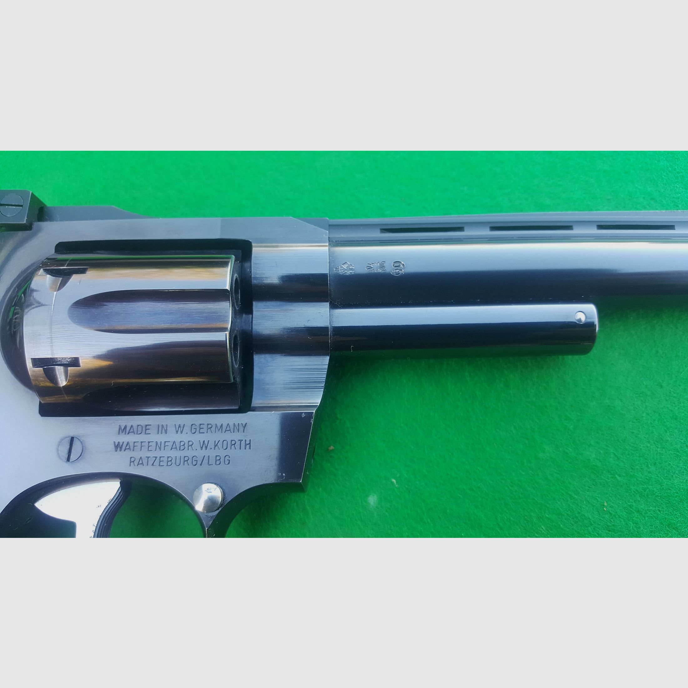 Korth Revolver  Cal. .22 LR   1973  6" Lauflänge