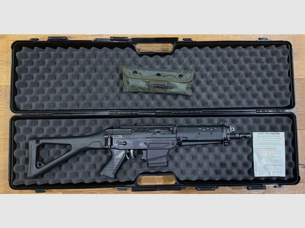 SIG SAUER AG Svizzera SIG 553 AL US Sport canna corta nera