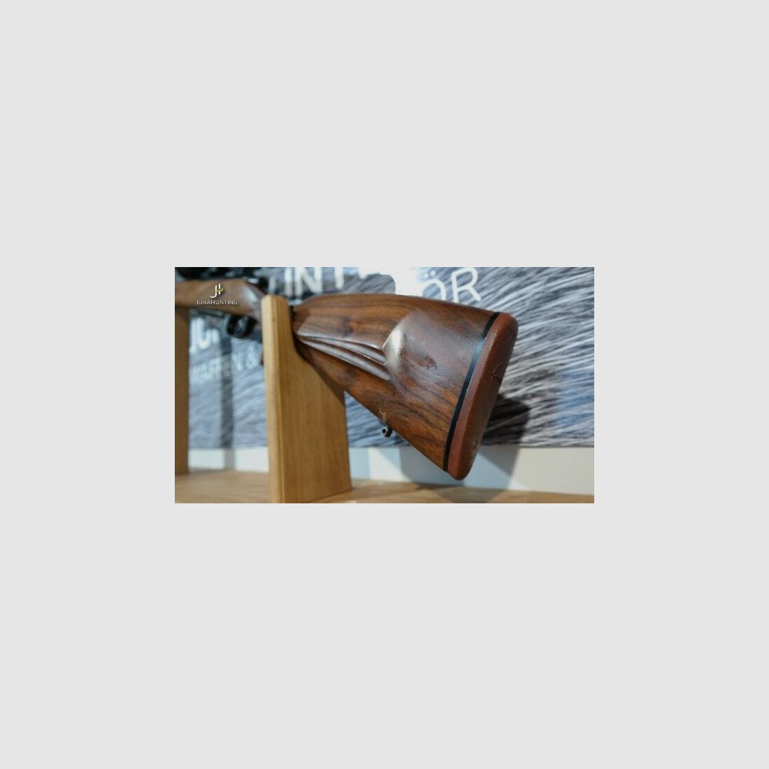 Antonio Zoli; 2.5-10x56 LP; MG M15x1 AZ 1900