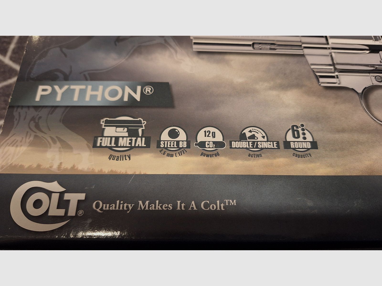 Colt Python 4" / Całość metalowa chromowana / 4,5 mm BB / CO2
