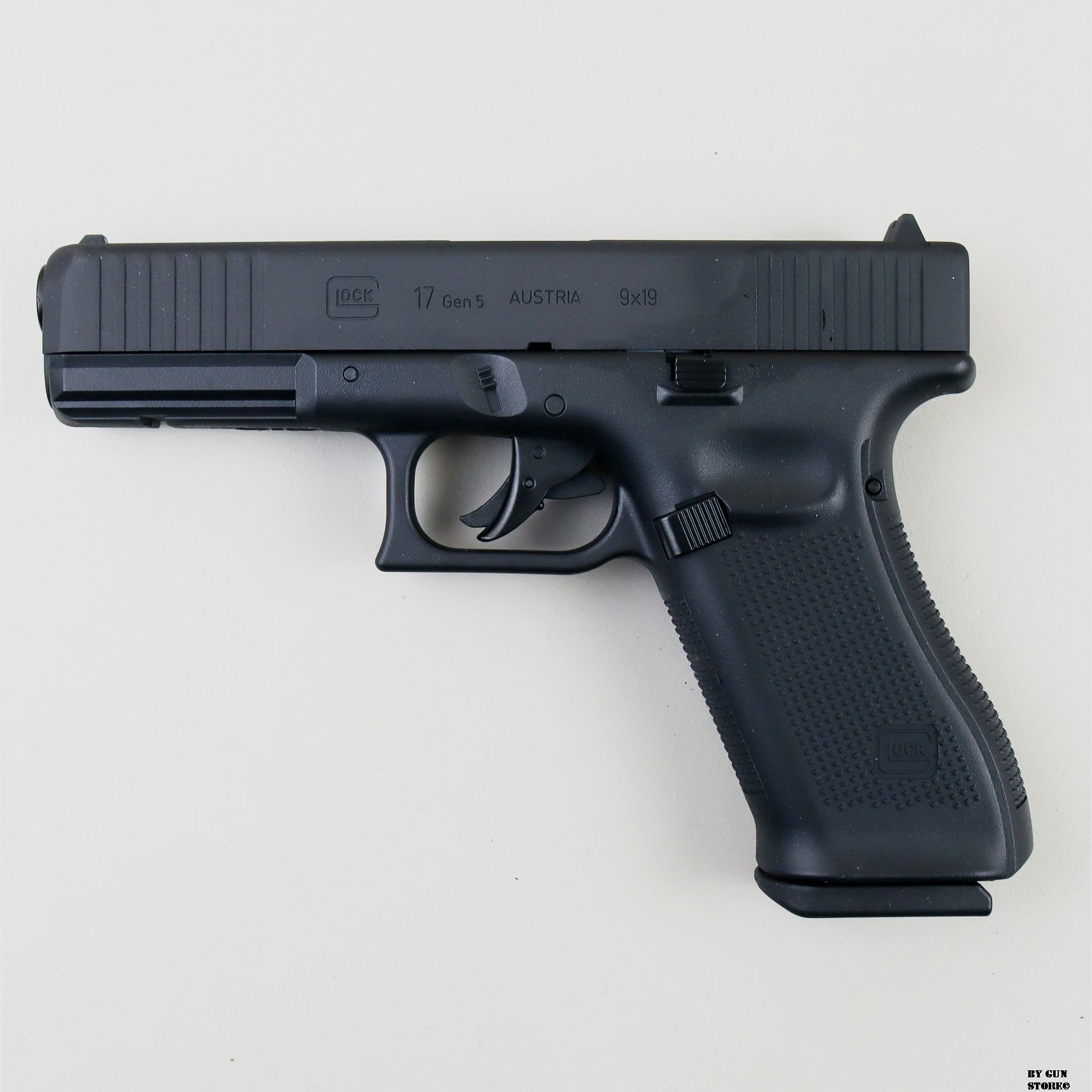 Pistola Umarex Glock mod. 17 Gen 5 cal. 4.5, imagen 1 de 5