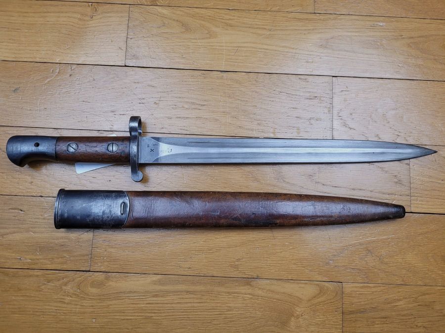 Sehr schöne britische Bajonett Landmuster 1903 – 1. Bajonett für die kurze Version des Lee Enfield – exzellenter Zustand – perfektes Original-Futteral – TBE +, Bild 2 von 12