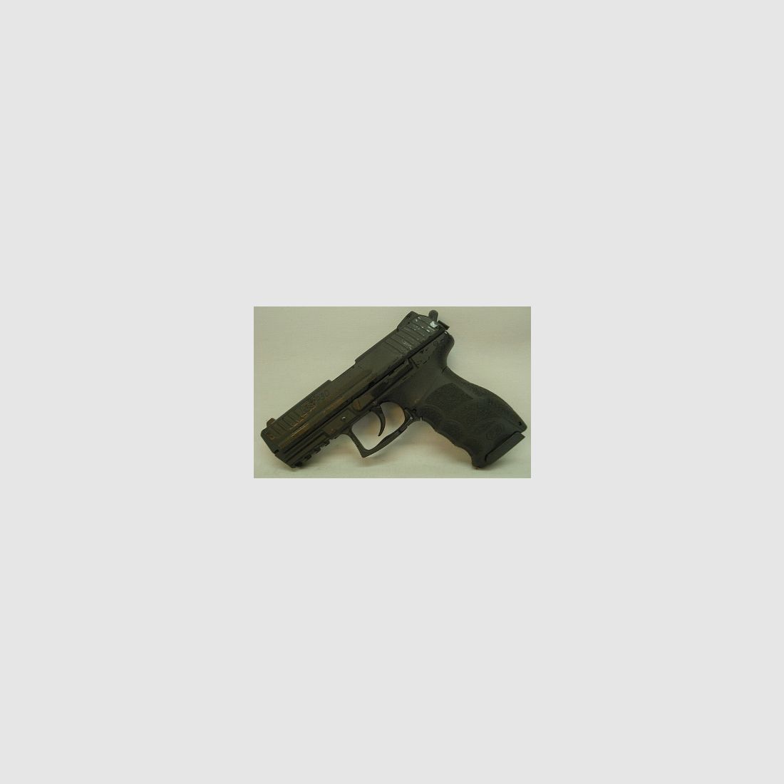 P30 Kal.9mm P.A.K. - black, 15 Schuss Magazin