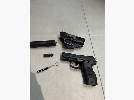 HK P30 Schreckschuss in 9mm PAK mit Zubehör