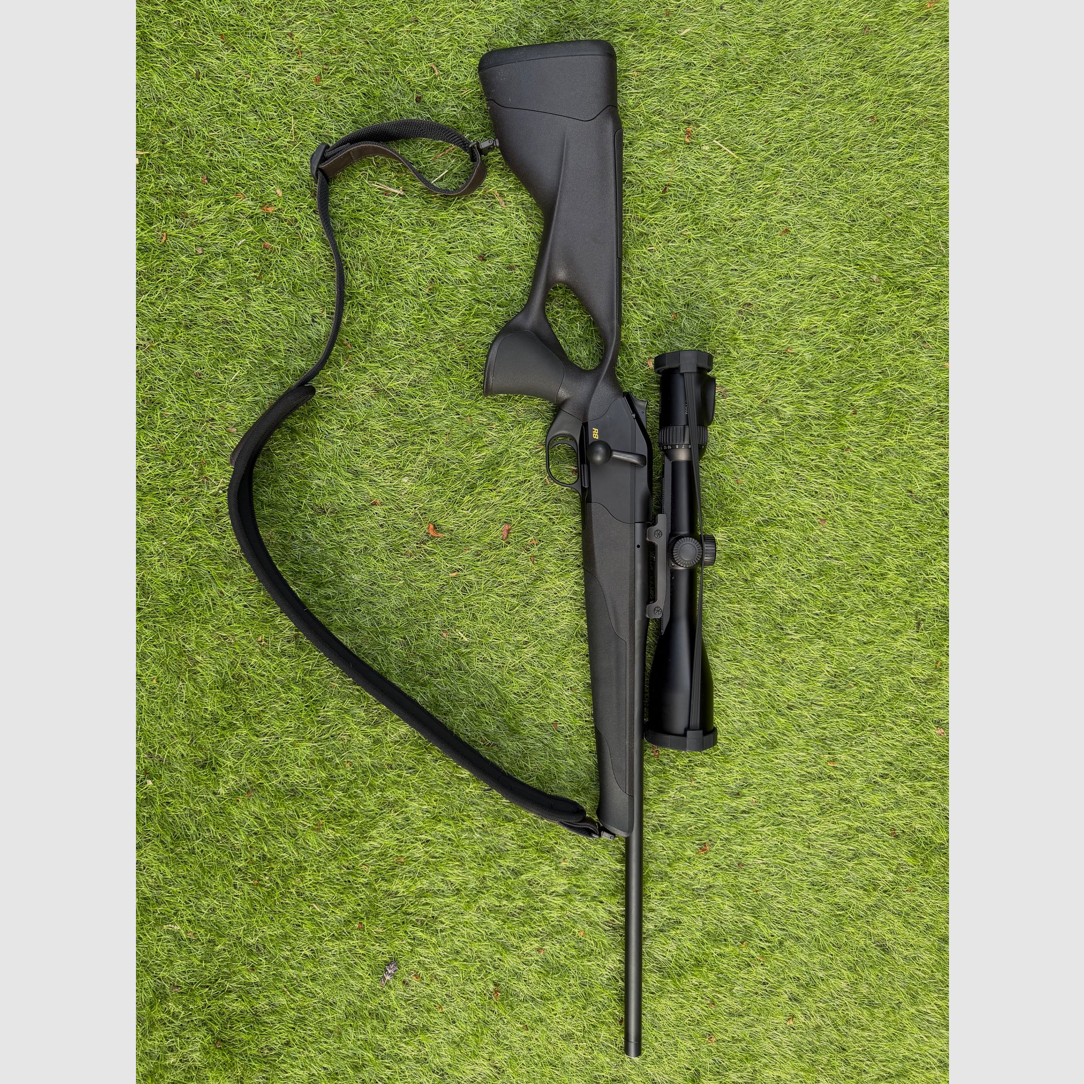 Blaser R8 Ultimate 30.06 mit Swarovski Z8i, Blaser Schalldämpfer und Zubehör, Bild 8 von 9