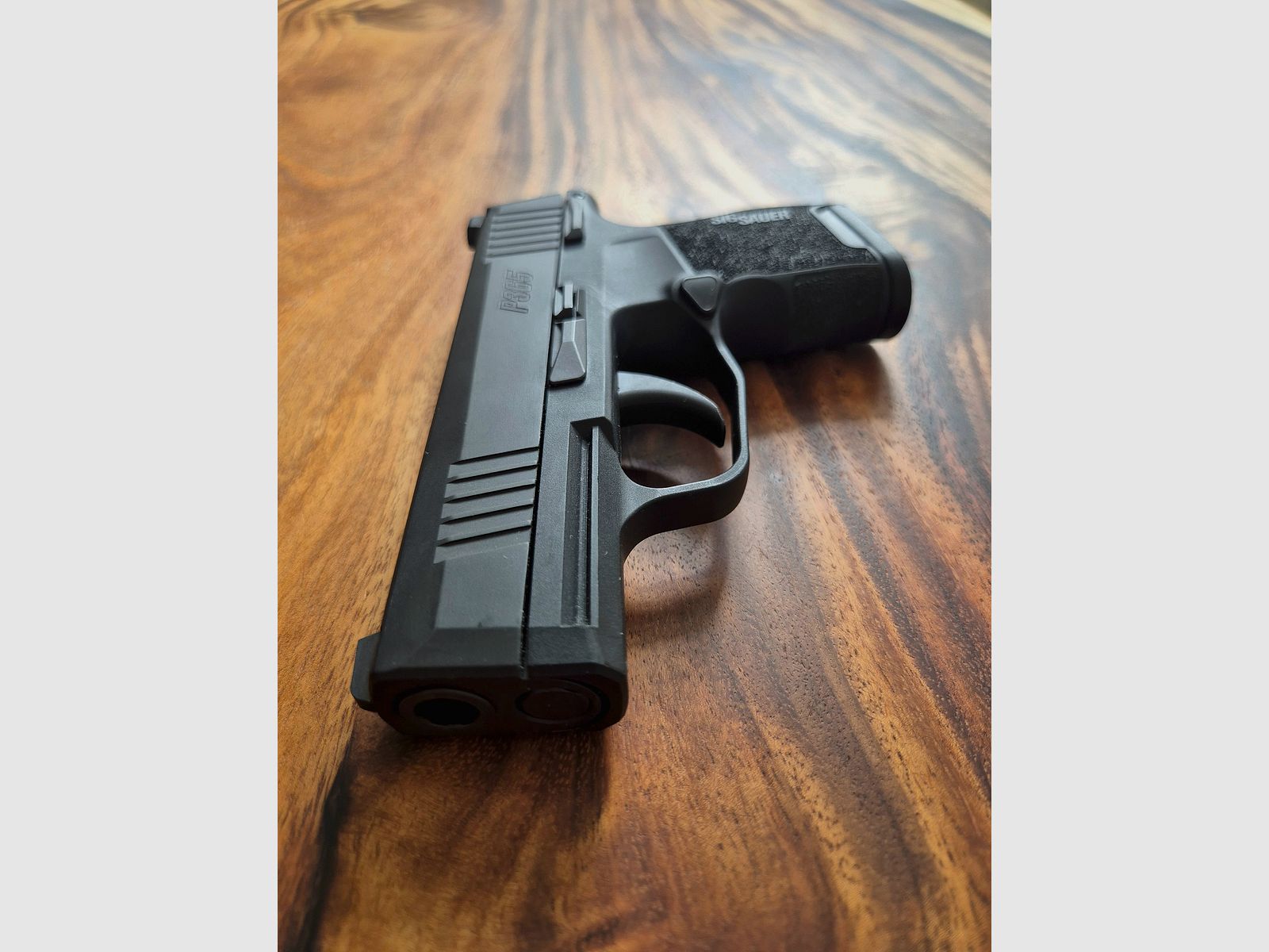 Sig Sauer P365 MS 9mm Luger inkl. POLE.CRAFT-Holster – Neuwertiger Zustand