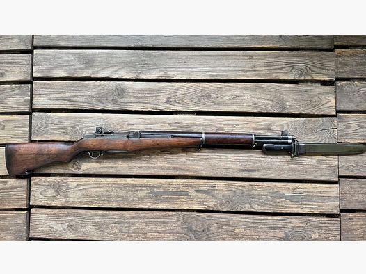 Garand Mod. US - M1 Juni 1942 Originalzustand mit Bajonette US 65 .30-06Spring