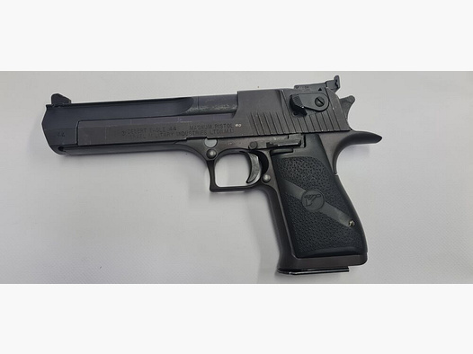 Israel Military Industries (I.M.I.)	 Desert Eagle