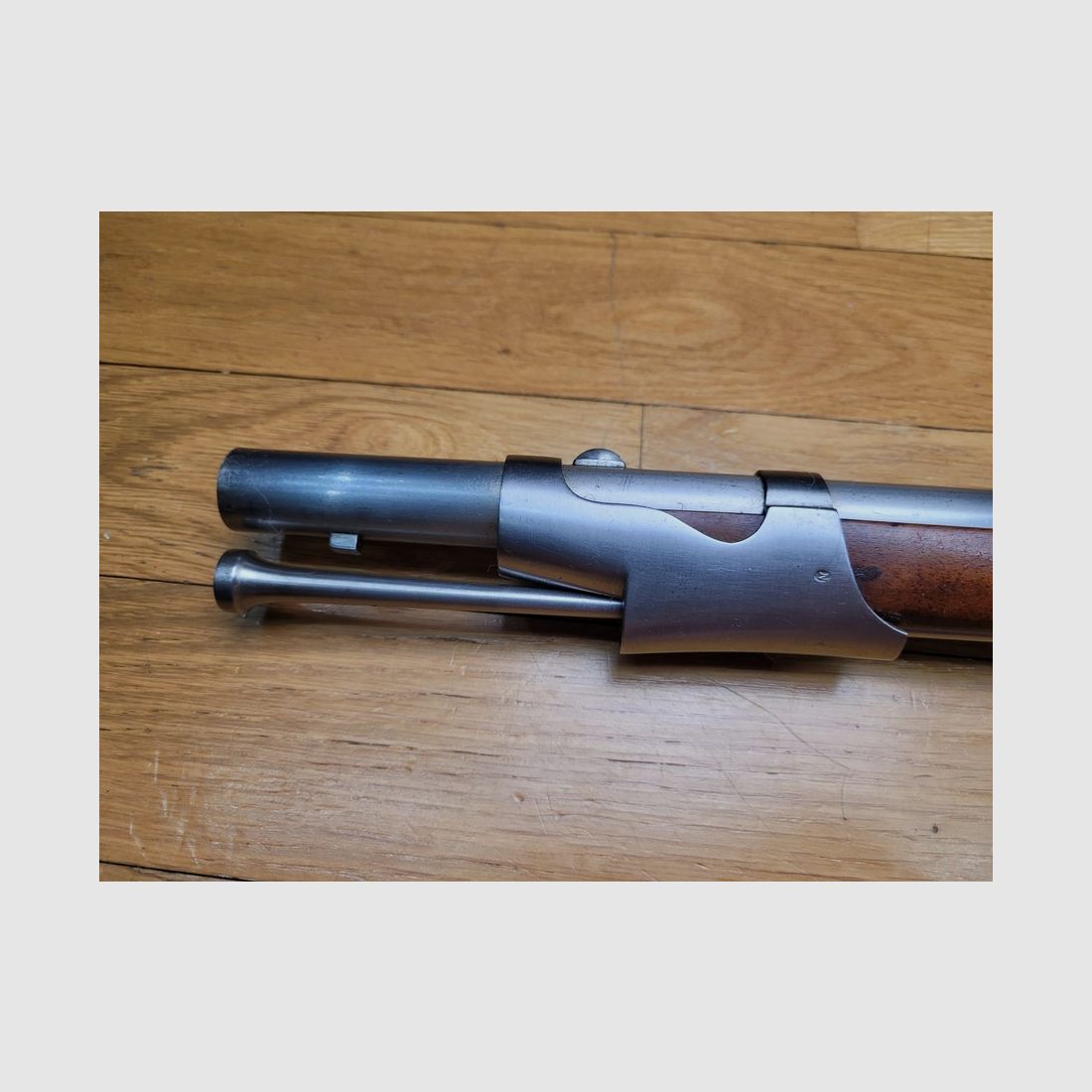 Schöner Voltigeur-Gewehr 1822 Tbis – Königliche Manufaktur Saint-Etienne 1830 – Umgebaut T in Tulle dann Bis in Tulle ebenfalls – Perfekt homogen – Bajonett – Hervorragender Zustand!, Bild 21 von 32