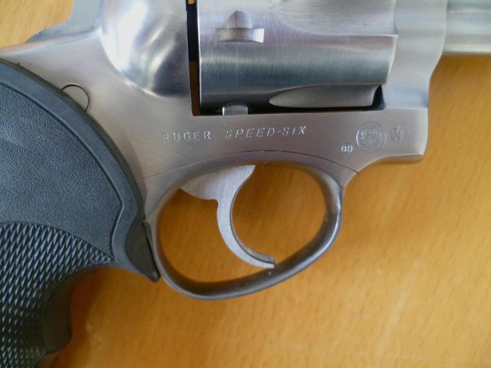 Revolver Ruger Speed-Six .357 Magnum