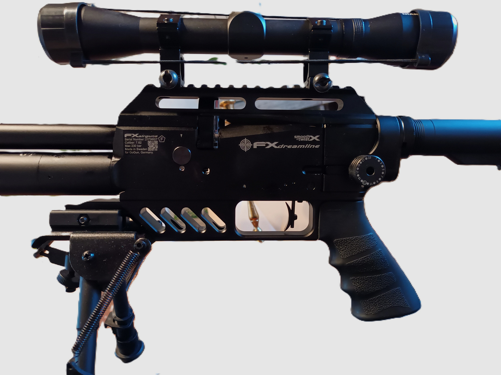 FX Air Rifle 7.62 mm Dreamline Tactical F-Series Cal.30 7.5 J. free from 18