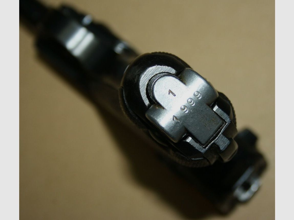 Luger P08 S/42 aus 1937