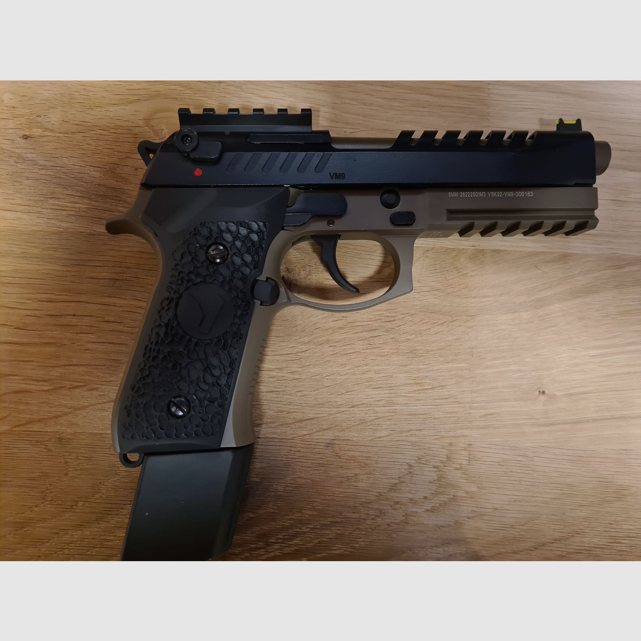 Vorsk VM9 GBB, Doble tono