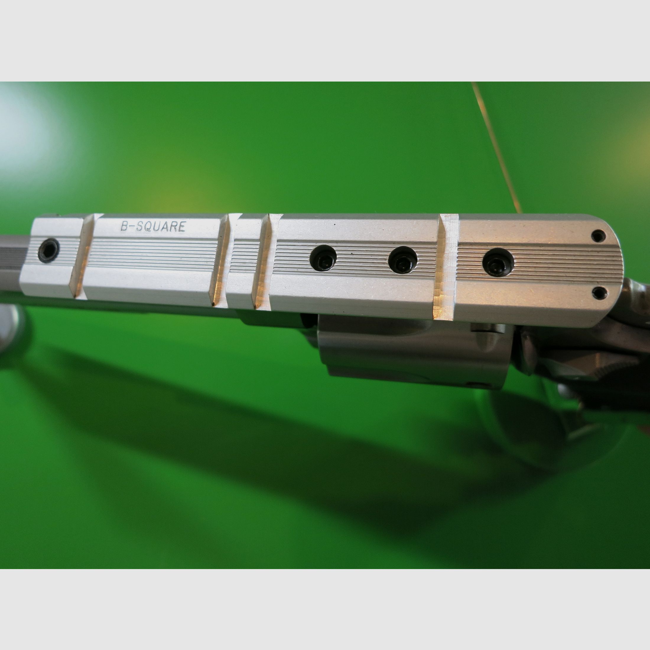 Smith&Wesson Mod. 686 Plus 6, .357 Magnum, 6" canon, en acier inoxydable, rail Picatinny #1-